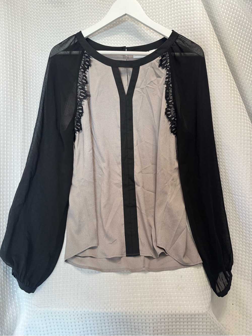 New York & Company Taupe Front Black Sheer-Sleeve Blouse